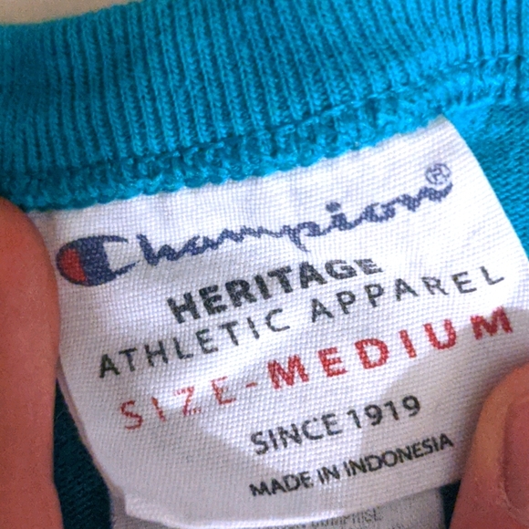 Champion tee - Picture 4 of 6